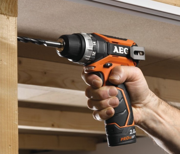 Berbequim aparafusadora sem fios, baterias, Promoção, Desconto, Barato, Ferramentas, AEG, Construção, Bricolage, Preço baixo, Berbequins, AEG 4935448465 4935448465, Preços Baixos, Ferramentas eletricas, Construção e Bricolage, Preços baixos, aparafusadora, Berbequim, AEG BS12 C2, Aeg, desconto